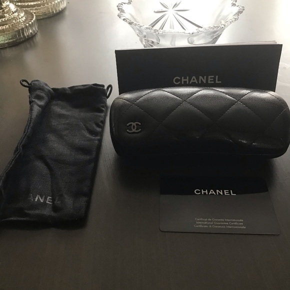 Chanel Eyewear - Picture 1 of 4